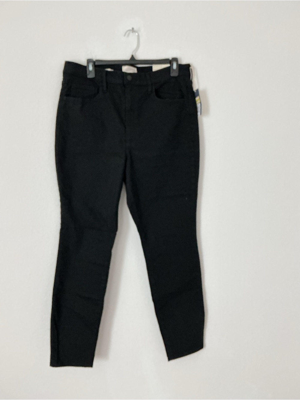 Universal Thread Black Skinny Jeans - Women's Stretch Fit